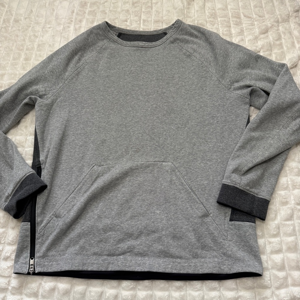 Lululemon XL Chamber Long Sleeve Fleece Sweatshirt Pullover ~ Gray Black Pocket